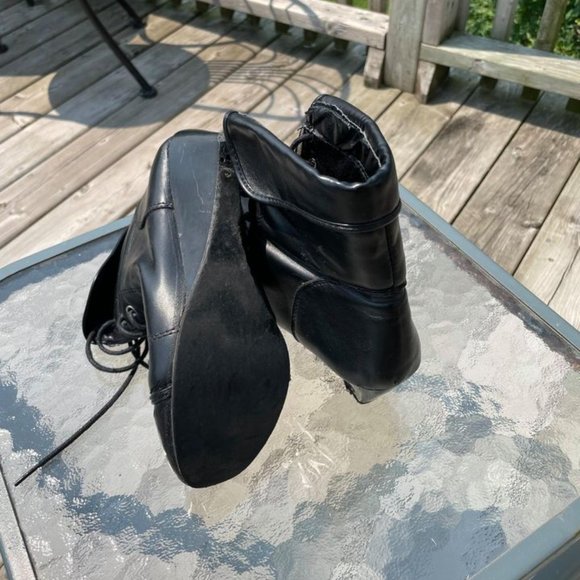 Black lace up wedge heels size 7 - Picture 4 of 4